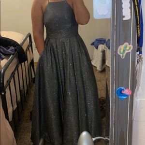 PROM DRESS!! worn only one night for a few hours & in great condition